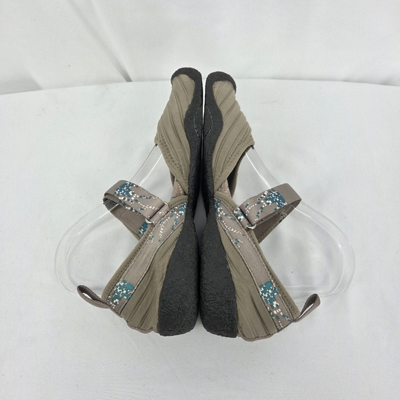 Keen Women's Madrid Mary Jane Slip on Tan shoes 8.5 - Picture 7 of 10